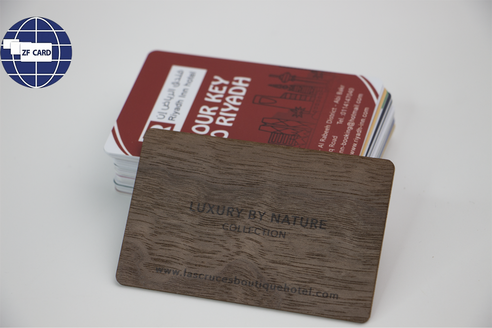Fabbricazione di schede RFID in legno fabbricazione di schede NFC in legno rispettosa dell’ambiente